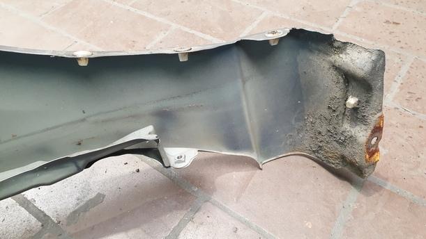 Foto: KOTFLÜGEL LINKS eines Nissan Almera 1.5 dCi