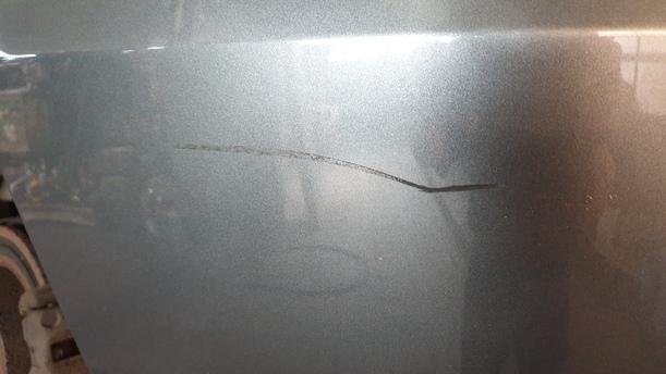 Foto: STOSSSTANGE / STOSSFÄNGER HINTEN eines Nissan Almera 1.5 dCi