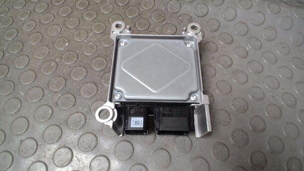 Foto: STEUERGERÄT AIRBAG/ AIRBAGSTEUERGERÄT eines Ford Mondeo Turnier 2.0 TDCi