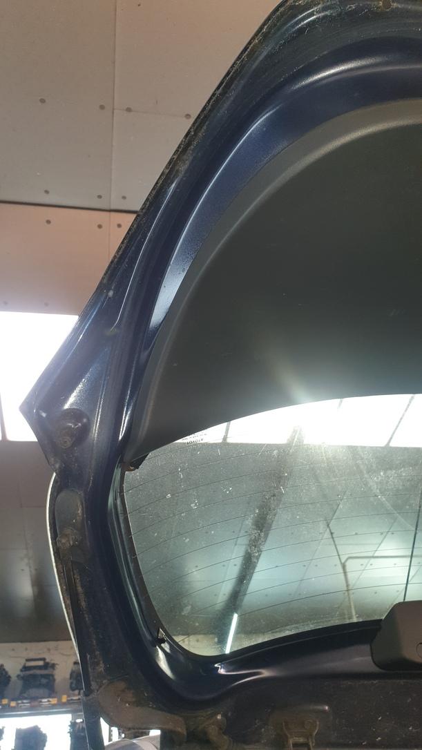 Foto: HECKKLAPPE / HECKDECKEL eines Toyota Yaris 1.4 D-4D
