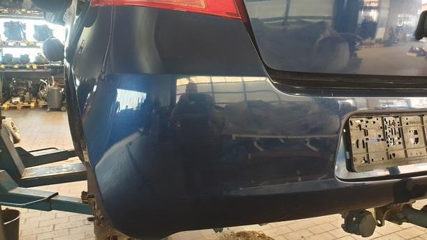 Foto: STOSSSTANGE / STOSSFÖÄNGER HINTEN eines Toyota Yaris 1.4 D-4D