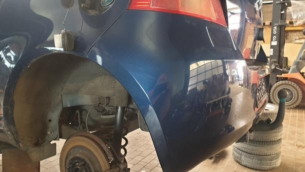 Foto: STOSSSTANGE / STOSSFÖÄNGER HINTEN eines Toyota Yaris 1.4 D-4D