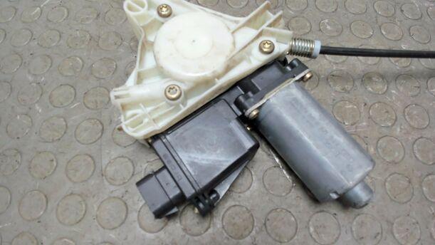 Foto: FENSTERHEBER HINTEN LINKS ELEKTRISCH eines Mitsubishi Space Star 1.6