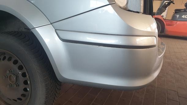 Foto: STOSSSTANGE / STOSSFÄNGER HINTEN eines Opel Astra 1.7 CDTI Caravan DPF