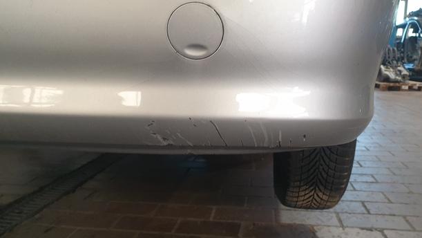 Foto: STOSSSTANGE / STOSSFÄNGER HINTEN eines Opel Astra 1.7 CDTI Caravan DPF