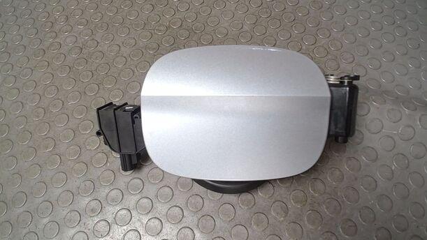 Foto: TANKKLAPPE/ TANKDECKEL ( TURNIER ) eines Ford Mondeo Turnier 2.0 TDCi