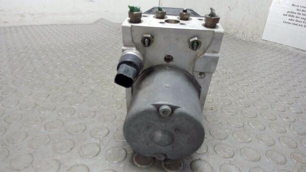 Foto: HAUPTBREMSAGGREGAT ABS eines Peugeot 307 Break 110