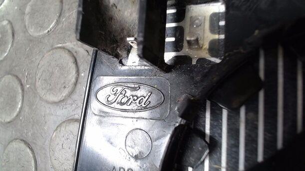Foto: AUSSENSPIEGELGLAS LINKS/ SPIEGELGLAS LINKS eines Ford Mondeo Turnier 2.0 TDCi