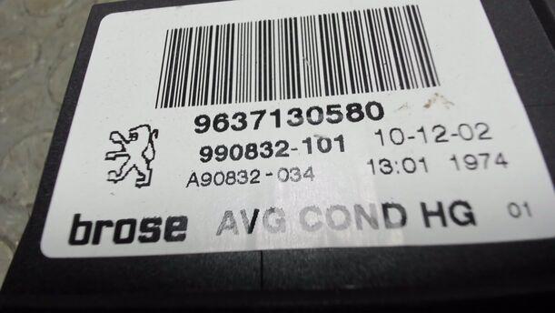 Foto: FENSTERHEBERMOTOR VORNE LINKS eines Peugeot 307 Break 110