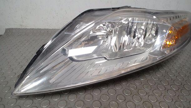 Foto: SCHEINWERFER LINKS eines Ford Mondeo Turnier 2.0 TDCi