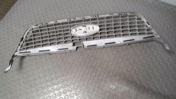 Foto: KÜHLERGRILL eines Ford Mondeo Turnier 2.0 TDCi