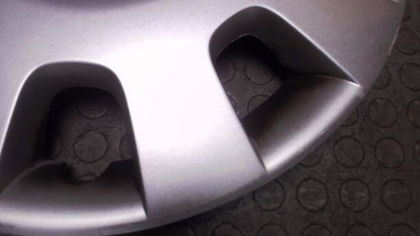 Foto: RADKAPPE / EINZELRADDECKEL 15 ZOLL eines Opel Astra 1.7 CDTI Caravan DPF