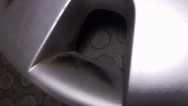 Foto: RADDECKEL / EINZELRADKAPPE 15 ZOLL eines Opel Astra 1.7 CDTI Caravan DPF