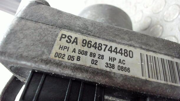 Foto: SERVOPUMPE ELEKTRISCH eines Peugeot 307 Break 110