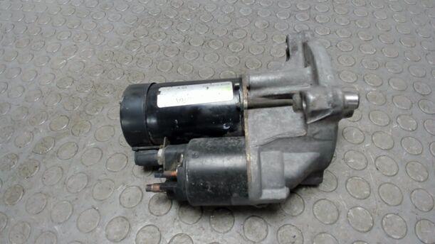 Foto: ANLASSER / STARTER eines Peugeot 307 Break 110