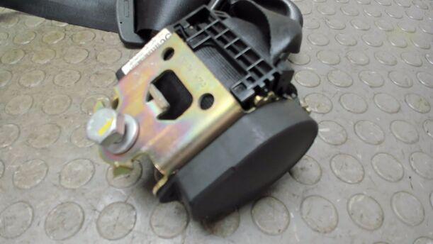 Foto: SICHERHEITSGURT HINTEN LINKS ( 2 REIHE ) eines Peugeot 307 Break 110