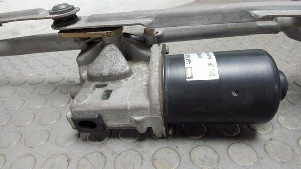 Foto: SCHEIBENWISCHERMOTOR VORNE / GESTÄNGE eines Peugeot 307 Break 110
