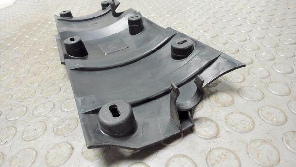 Foto: MOTORABDECKUNG OBEN eines Peugeot 307 Break 110