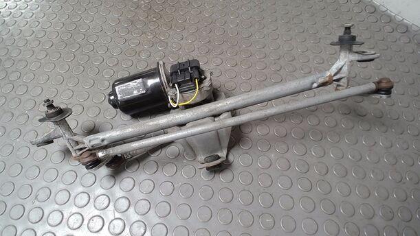 Foto: SCHEIBENWISCHERMOTOR VORN eines Opel Corsa 1.2 16V