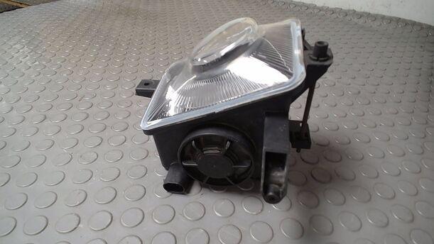Foto: NEBELSCHEINWERFER RECHTS ( ZKW ) eines Opel Corsa 1.2 16V