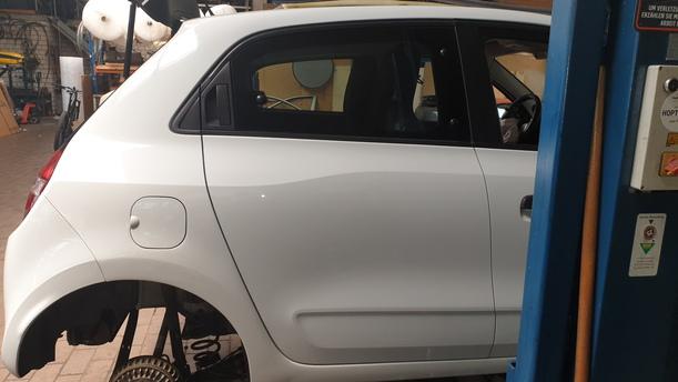 Foto: TÜR HINTEN RECHTS eines Renault Twingo SCe 70