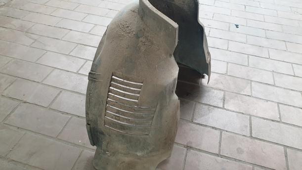 Foto: RADHAUSSCHALE / INNENKOTFLÜGEL VORNE RECHTS eines Fiat Seicento 1.1