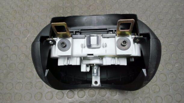 Foto: TACHOEINHEIT / KOMBIINSTRUMENT eines Fiat Seicento 1.1