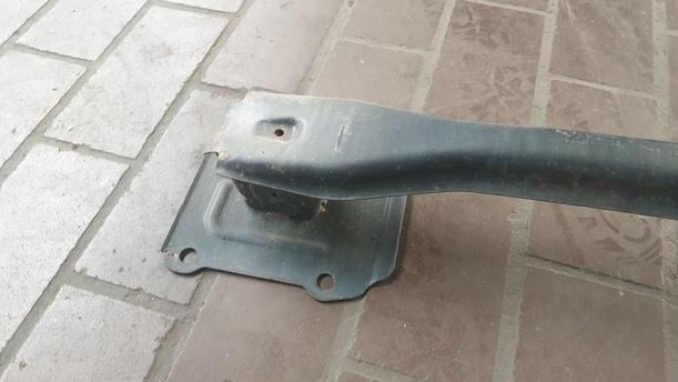 Foto: VERSTÄRKUNG HINTEN eines Ford Fiesta 1.6 TDCi