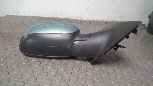 Foto: AUSSENSPIEGEL MECHANISCH VERSTELLBAR RECHTS eines Opel Corsa 1.2 16V