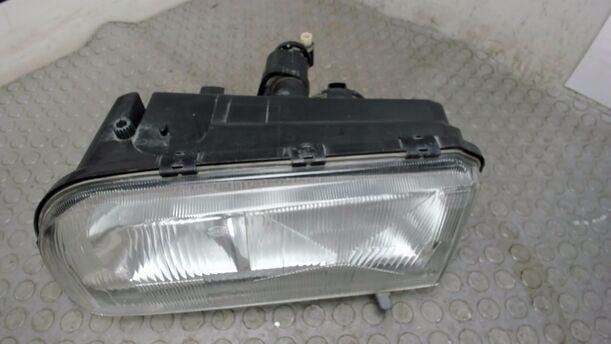 Foto: SCHEINWERFER LINKS (HELLA) eines Volvo 850 2.5-10V