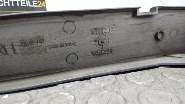 Foto: SCHEINWERFERBLENDE RECHTS eines Volvo 850 2.5-10V