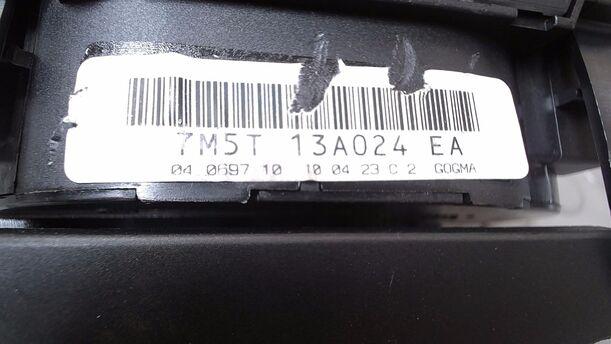 Foto: LICHTSCHALTER ( OHNE NEBELSCHEINWERFER ) eines Ford Focus 1.6 16V