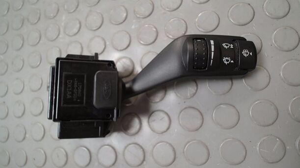 Foto: SCHEIBENWISCHERSCHALTER eines Ford Focus 1.6 16V