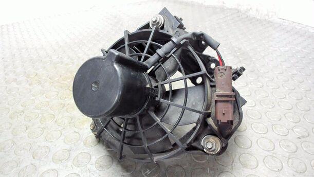 Foto: ZUSATZLÜFTER / GEBLÄSEMOTOR eines Renault Twingo SCe 70