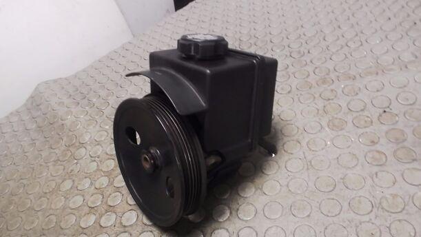 Foto: PUMPE SERVOLENKUNG eines Volvo 850 2.5-10V