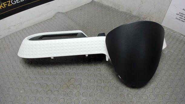Foto: VERKLEIDUNG ARMATURENBRETT / TACHO eines Renault Twingo SCe 70