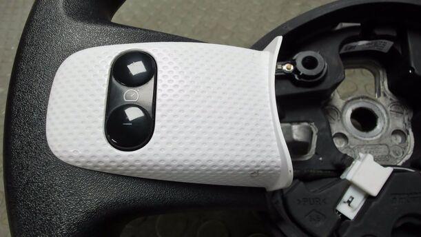 Foto: LENKRAD eines Renault Twingo SCe 70