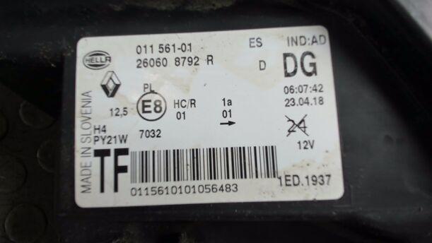 Foto: SCHEINWERFER LINKS eines Renault Twingo SCe 70
