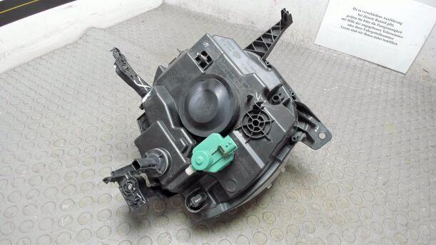 Foto: SCHEINWERFER LINKS eines Renault Twingo SCe 70
