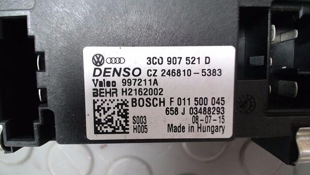 Foto: WIDERSTAND HEIZUNGSGEBLÄSE eines VW Touran 1.9 TDI