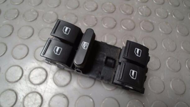 Foto: FENSTERHEBERSCHALTER eines VW Touran 1.9 TDI