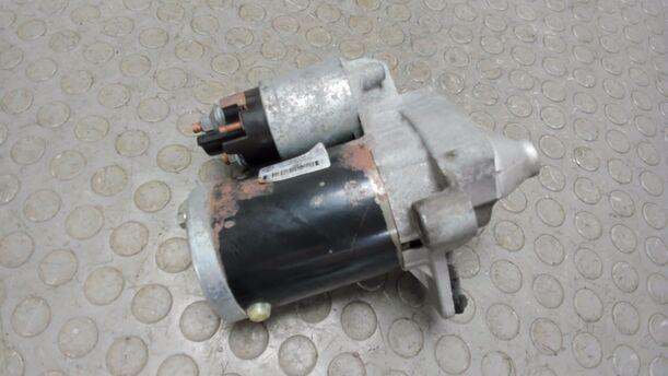 Foto: ANLASSER / STARTER eines Renault Twingo SCe 70 CD