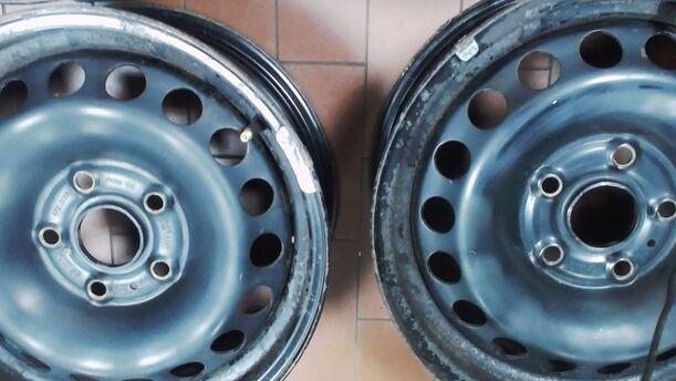 Foto: STAHLFELGENSATZ 6X15 ET 47 eines VW Golf 1.4 CD