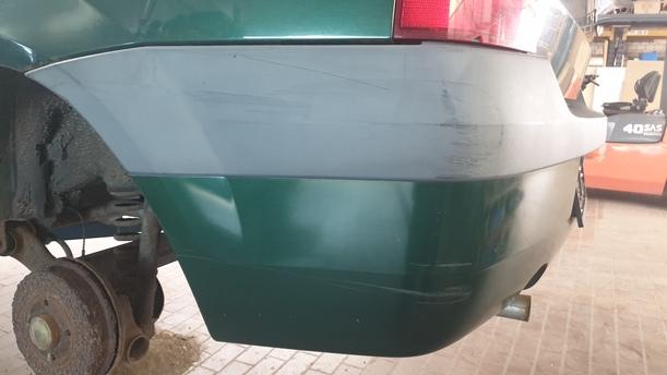 Foto: STOSSFÄNGER / STOßSTANGE HINTEN eines Dacia Logan 1.4 CD