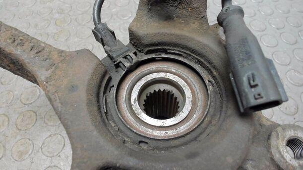 Foto: ACHSSCHENKEL VORNE LINKS eines Dacia Logan 1.4 CD