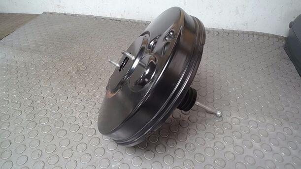 Foto: BREMSKRAFTVERSTÄRKER eines VW Touran 1.9 TDI CD