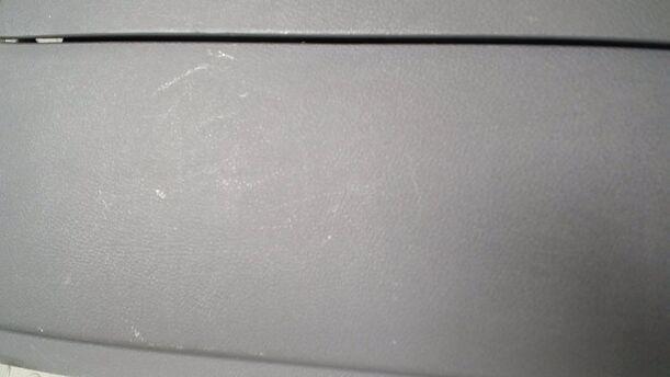 Foto: HANDSCHUHFACH eines VW Touran 1.9 TDI CD