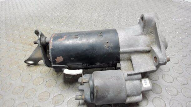 Foto: ANLASSER / STARTER eines Volvo V70 T5 CD