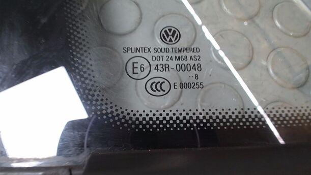 Foto: DREIECKSSCHEIBE/ SEITENSCHEIBE VORN RECHTS eines VW Touran 1.9 TDI CD