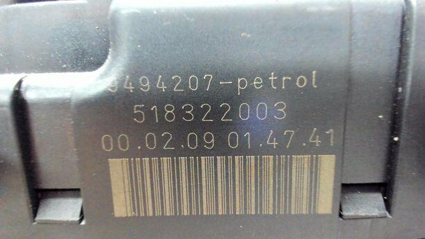 Foto: SICHERUNGSKASTEN eines Volvo V70 T5 CD